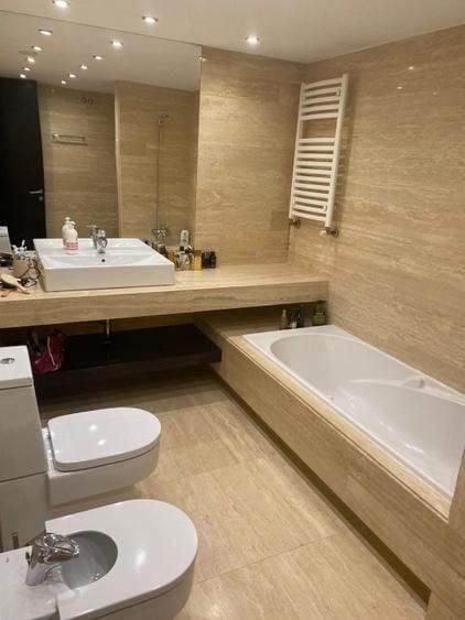 Apartament cu 3 camere nedecomandat, mobilat în Arcul de Triumf