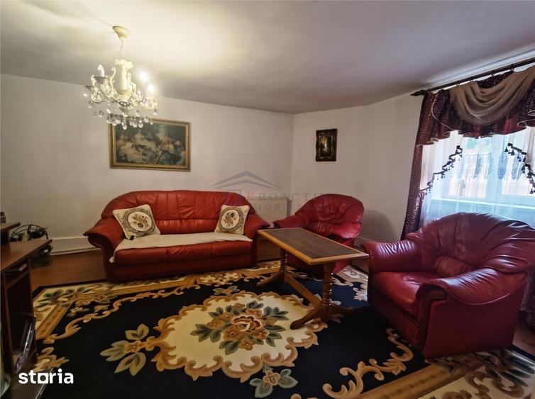 Casă cu 7 camere cu Teren 600 Mp în Burdujeni