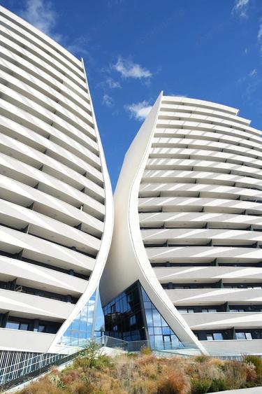 Apartament cu 3 camere decomandat în Zorilor