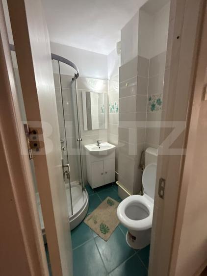 Garsonieră decomandată, mobilată în Calea București