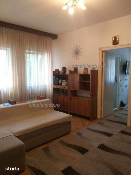 Apartament cu 2 camere în Centrul Civic