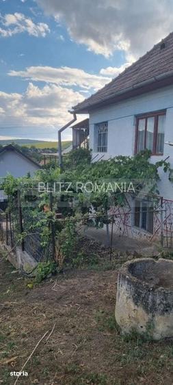 CASA CU TEREN SI PANORAMA SUPERBA