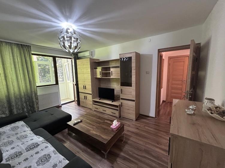 Apartament cu 2 camere decomandat, mobilat în Giurgiului