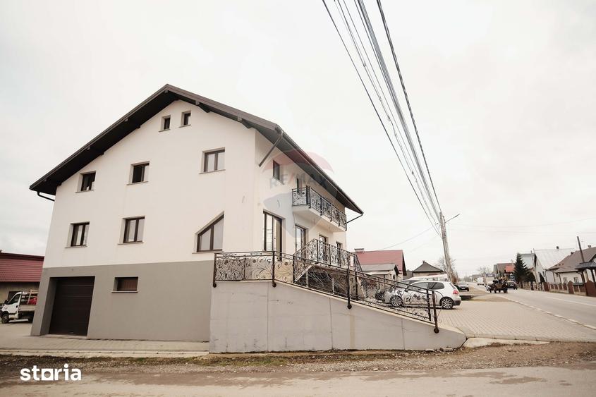 Spațiu comercial, de 200 mp, în Marginea