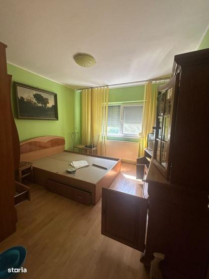 Apartament cu 3 camere în Buzaului