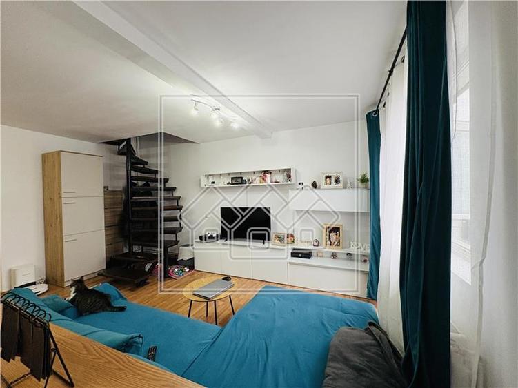 Apartament cu 3 camere decomandat în Terezian