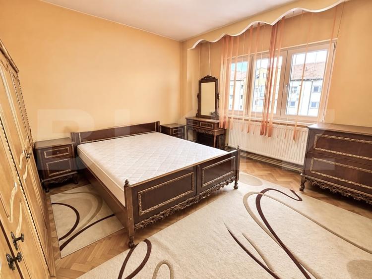 Apartament cu 2 camere decomandat, mobilat în Tolstoi