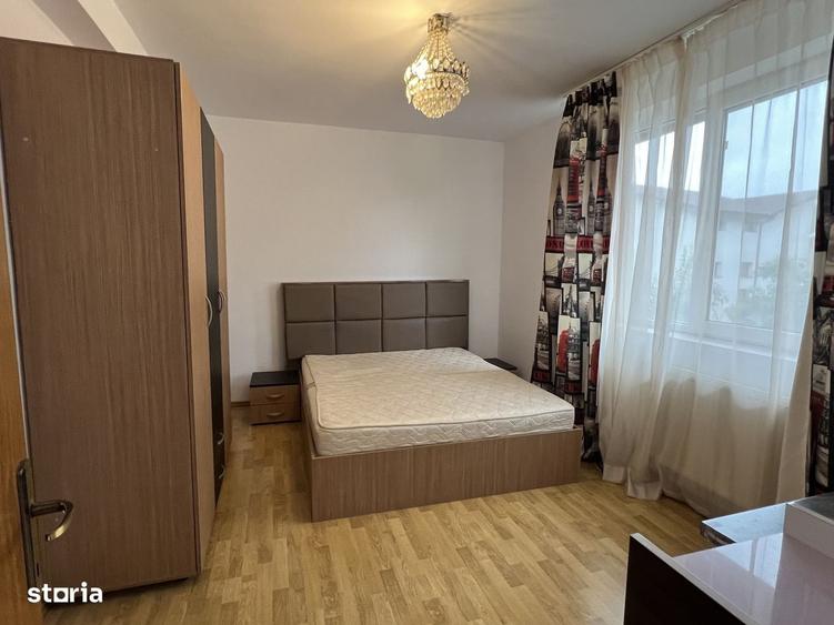 Casă cu 4 camere în Dobroești
