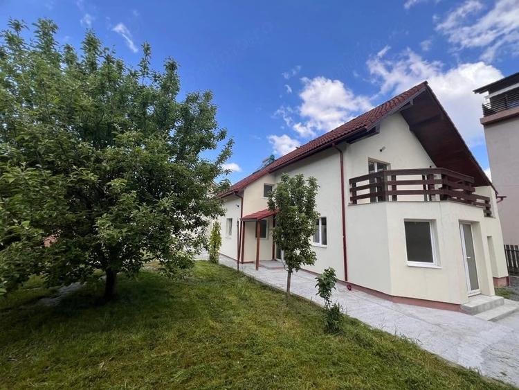 Casă cu 6 camere cu Teren 500 Mp în Calea Dumbrăvii