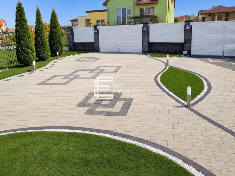 Casă individuală cu 7 camere cu Canalizare în Vest