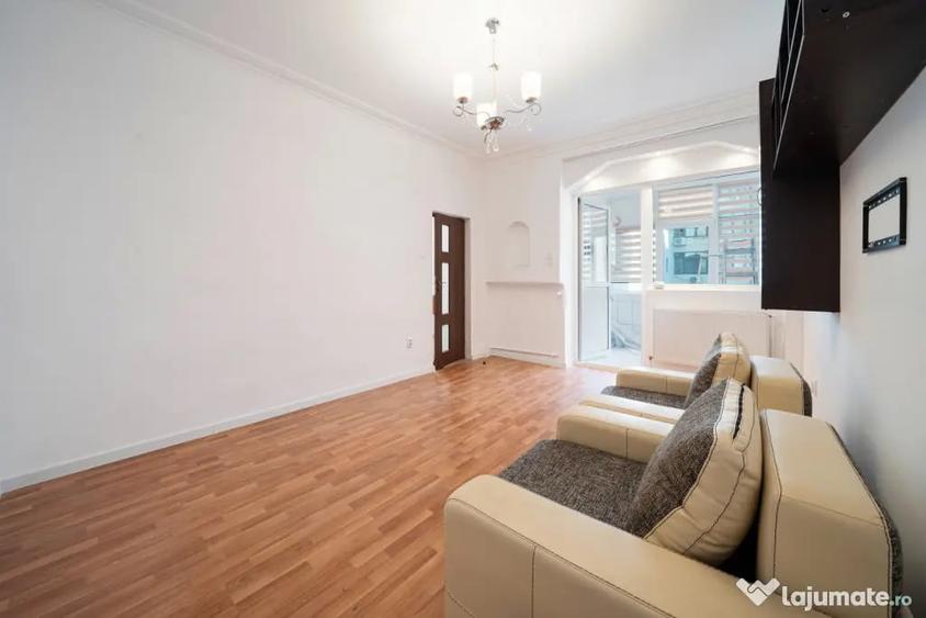 Apartament cu 2 camere semidecomandat în Cișmigiu