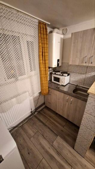 Garsonieră decomandată în Sângeorgiu de Mureș