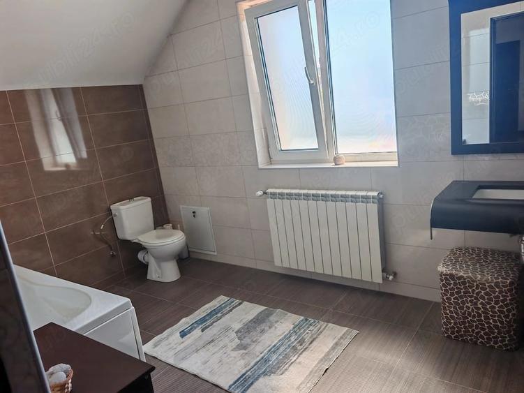 Casă cu Teren 850 Mp în Europa