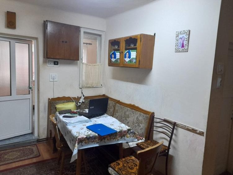 Casă individuală cu 3 camere cu Canalizare în Mureșeni