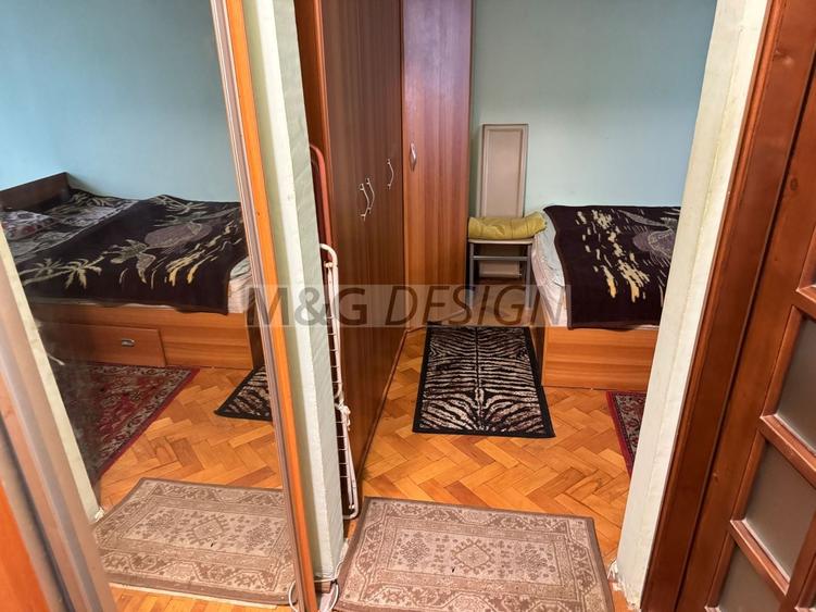 Apartament cu 3 camere decomandat în Lugojului