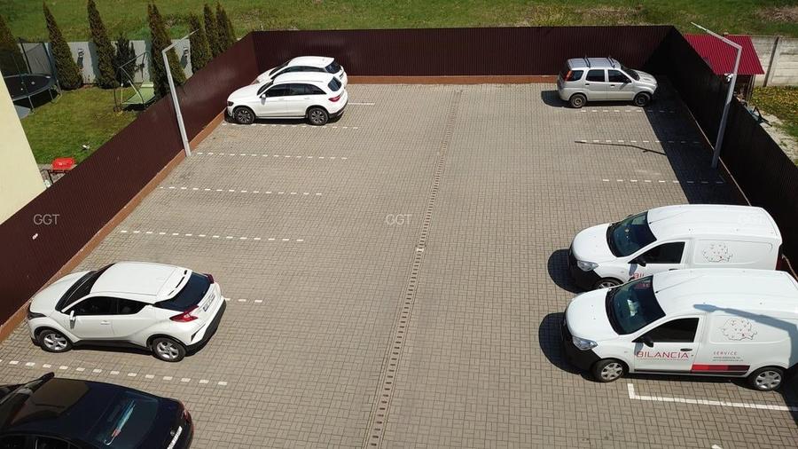 Birou, de 200 mp, în Central