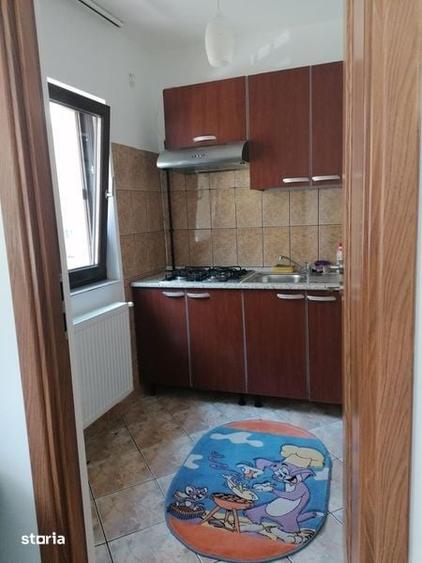 Garsonieră decomandată în Central