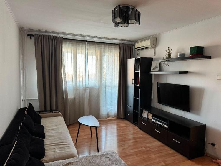 Apartament cu 2 camere decomandat, mobilat în Mihai Bravu