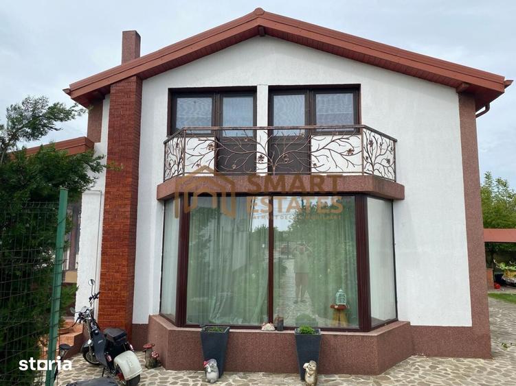 Casă cu 5 camere cu Teren 1000 Mp în Central