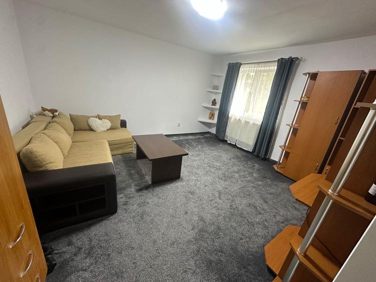 Garsonieră decomandată în Fălticeni