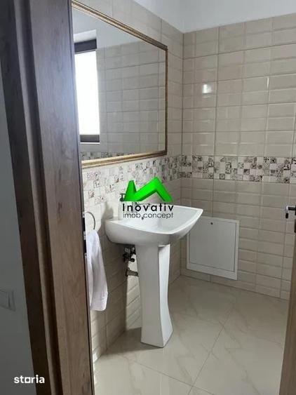 Apartament cu 3 camere decomandat în Șura Mare