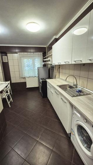 Apartament cu 3 camere decomandat în Timpuri Noi