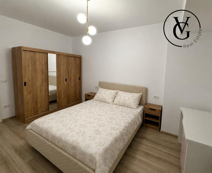 Apartament cu 2 camere decomandat, mobilat în Universitate