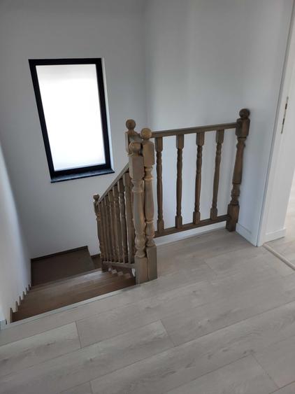 Casă cu 4 camere cu Teren 430 Mp în Central