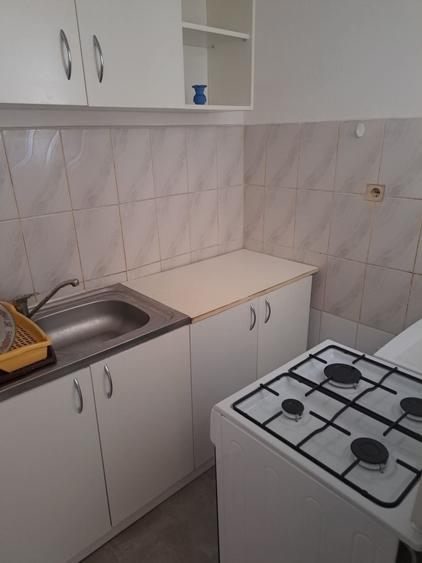 Garsonieră decomandată în Iosia
