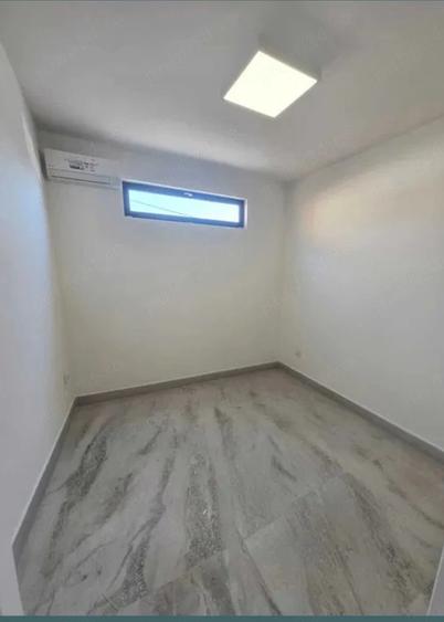 Casă cu Teren 450 Mp în Șimian