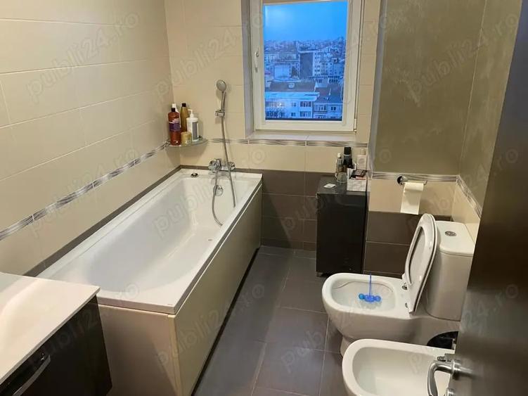 Apartament cu 3 camere decomandat, mobilat în Faleza Nord