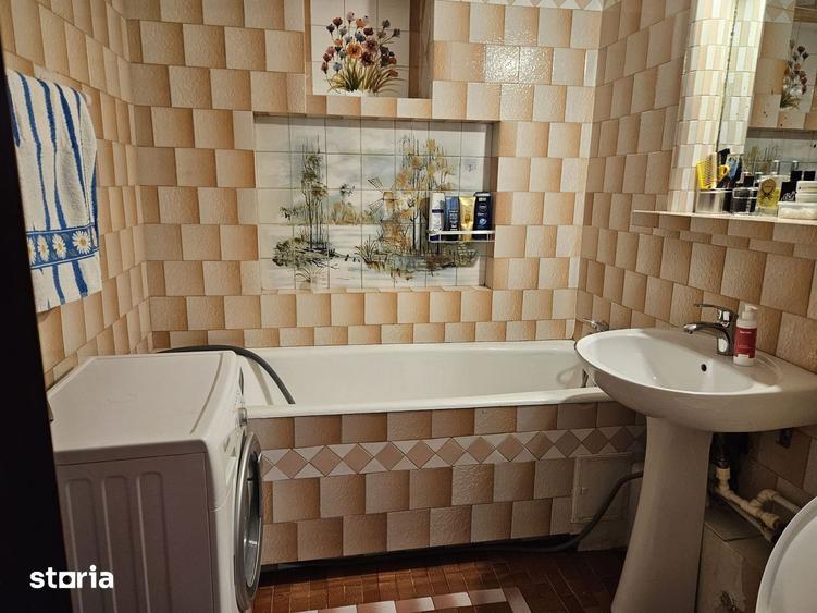 Apartament cu 3 camere semidecomandat, mobilat în Militari