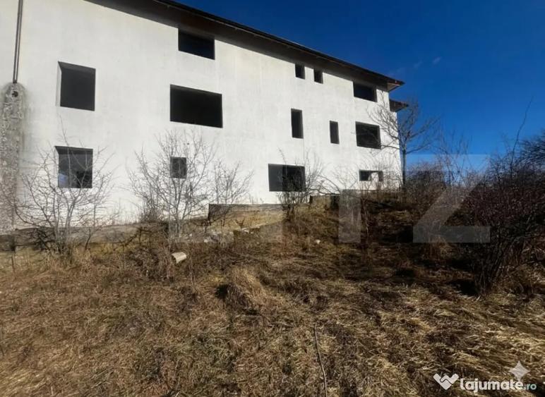 Cladire multifunc?ionala, 513 mp, 1.000 mp teren - zona S - 9