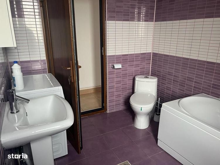 Apartament cu 3 camere în Micro 3