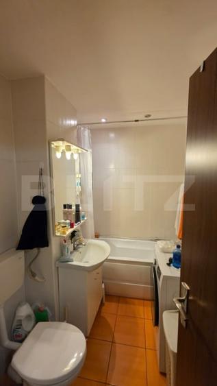 Apartament cu 2 camere decomandat, mobilat în Complex Studențesc