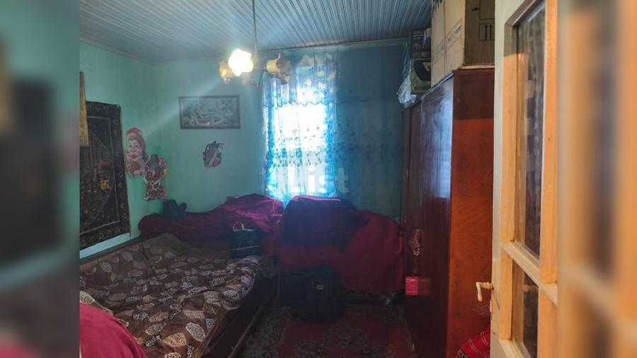 Casă cu 7 camere cu Teren 1400 Mp în Ologeni