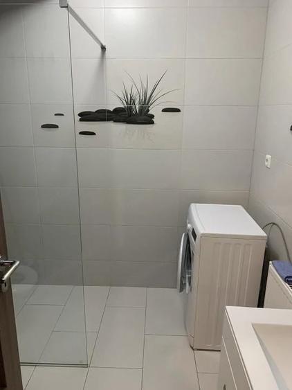Apartament cu 2 camere semidecomandat în Turnișor