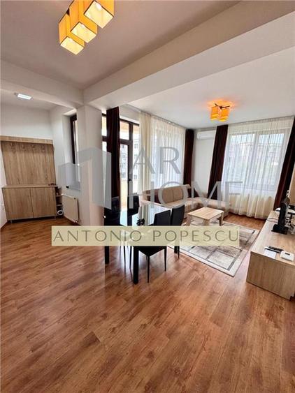 Apartament cu 3 camere decomandat, mobilat în Cantacuzino