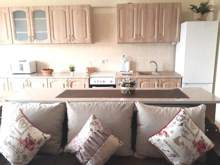 Apartament cu 2 camere decomandat în Carpați 2