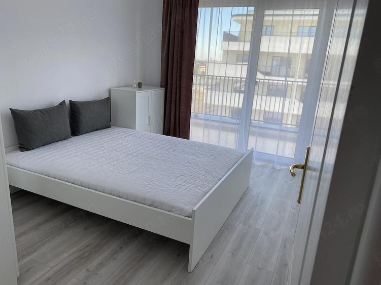Apartament cu 2 camere semidecomandat în Florești
