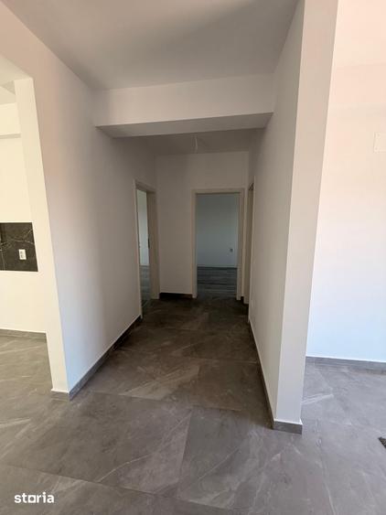 Casă cu 4 camere cu Teren 353 Mp în Berceni