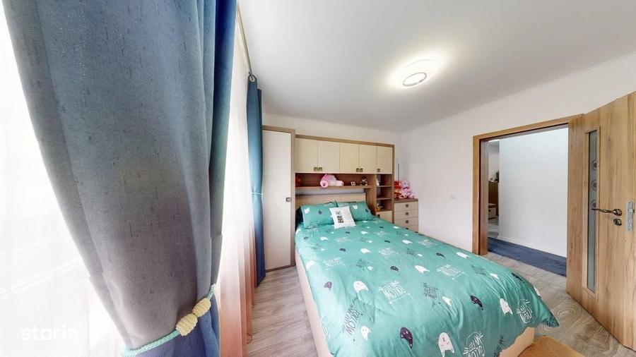 Apartament cu 3 camere decomandat în Central
