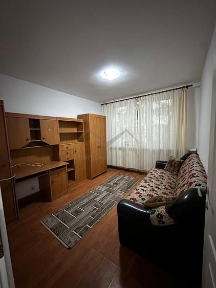 Apartament cu 2 camere decomandat, mobilat în Metalurgie