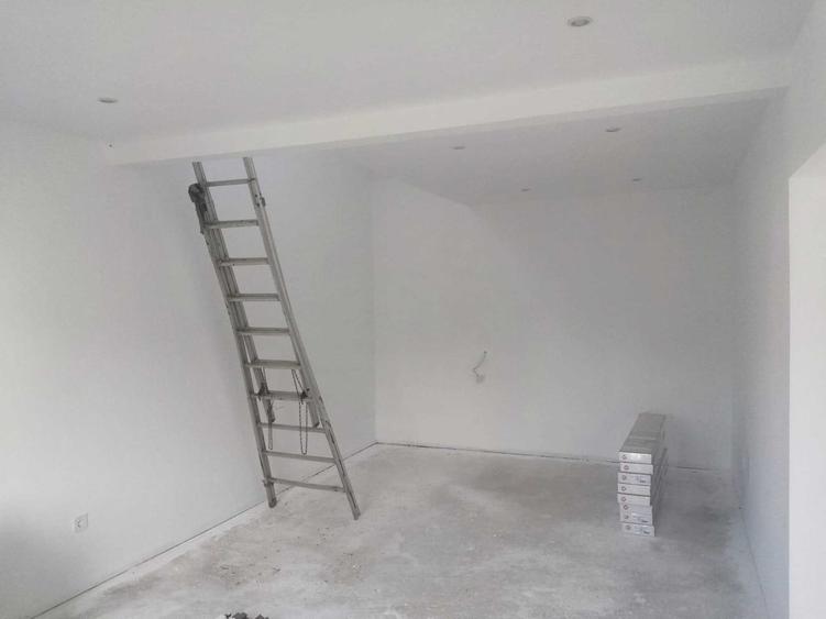 Casă cu 3 camere cu Teren 1000 Mp în Chiojdu