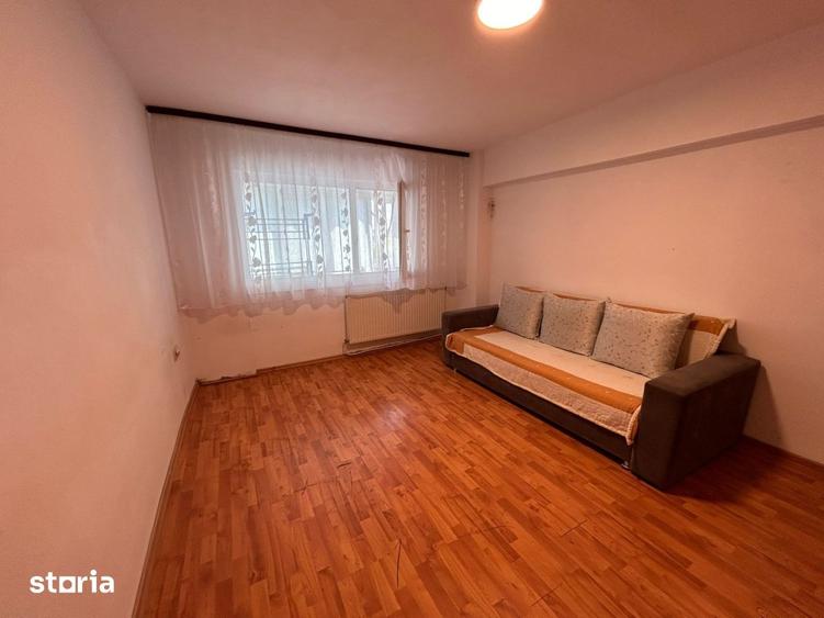 Apartament cu 2 camere, mobilat în Radu Negru