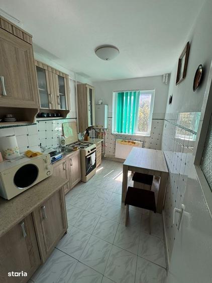 Apartament 3 camere decomandat- zona Tomis Nord - 8