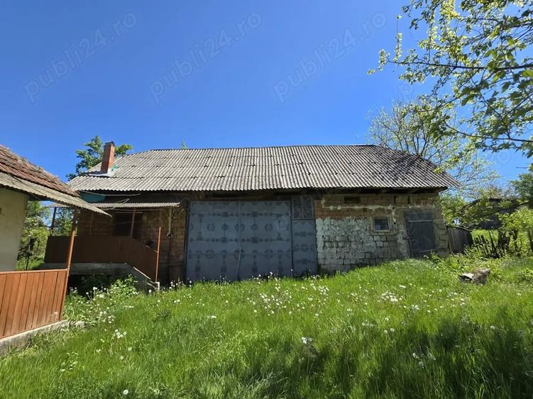 Casă cu Teren 33 Mp în Central