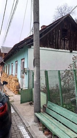 Casă cu 3 camere în Central