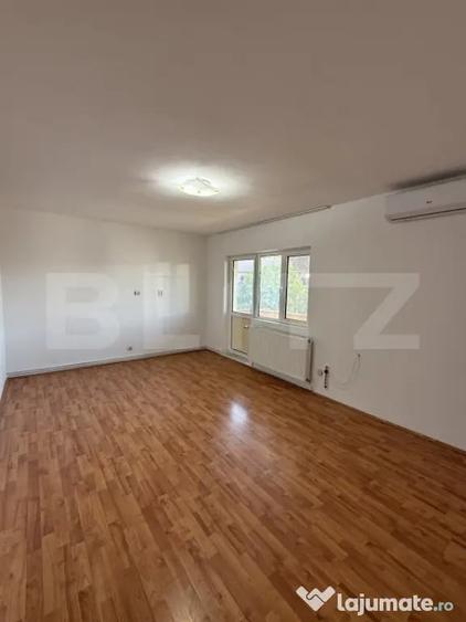 Apartament cu 2 camere decomandat în Grivița