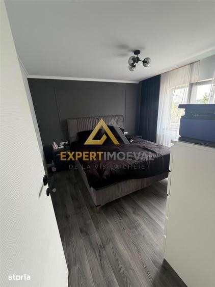 Apartament cu 3 camere în Vasile Alecsandri